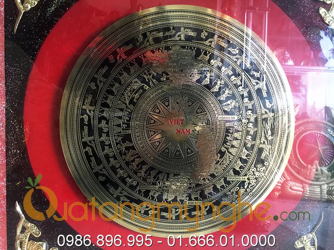 tranh trống đồng ăn mòn bản đồ Việt nam, quà tặng đối tác, quà tặng hội nghị