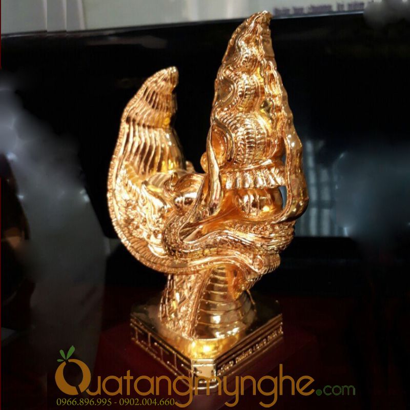 biểu tượng đầu rồng thời lý bằng đồng mạ vàng