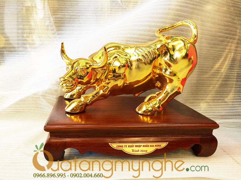 Qua tặng lưu niệm - Trâu vàng phong thủy 4